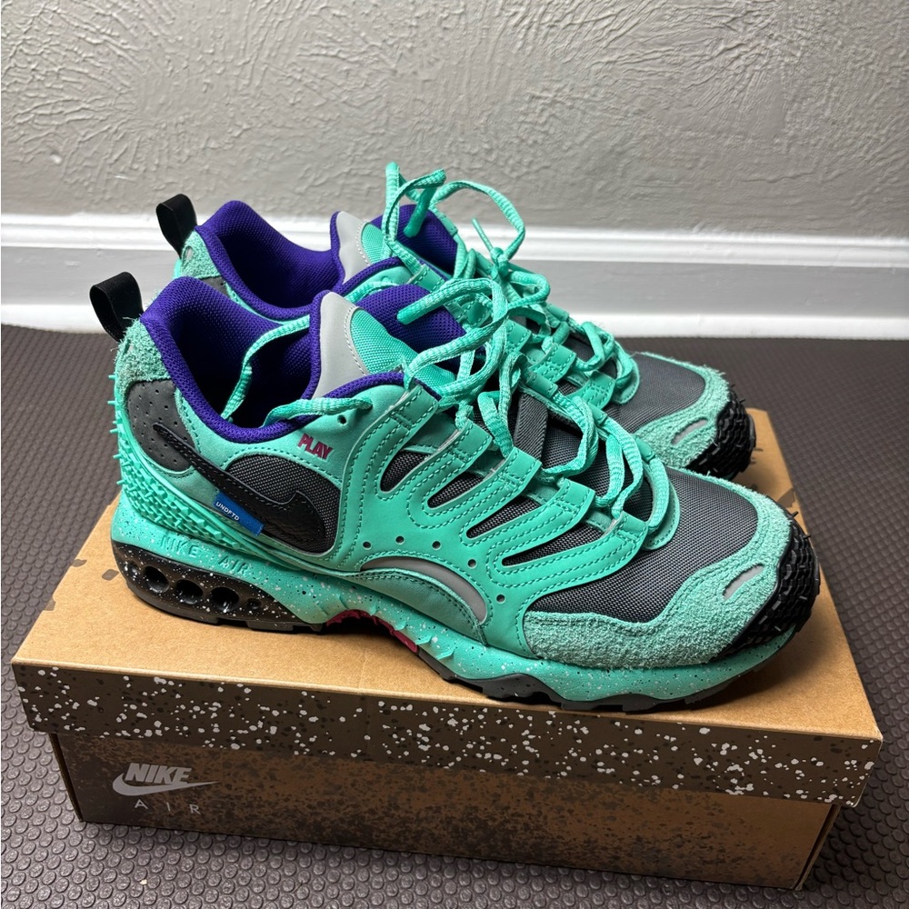 Nike Men's Turquoise Teal & Purple Air Sneakers